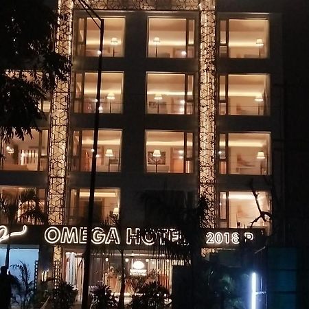 Hotel Omega - Gurgaon Central Bagian luar foto